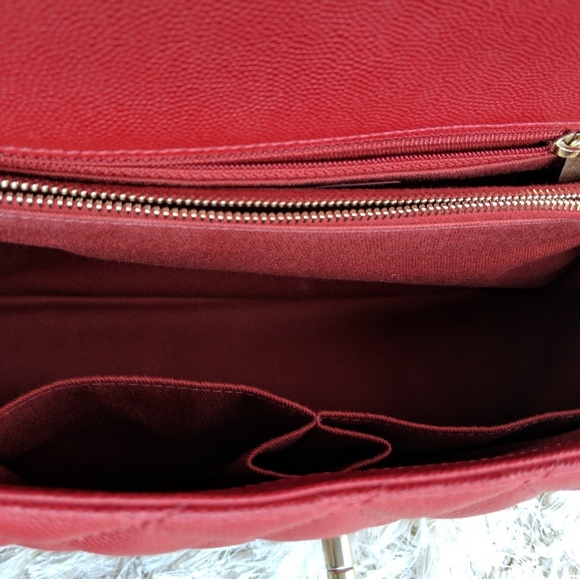 ❤️Sold❤️💯 Authentic COCO CHANEL TOP HANDLE - Picture 6 of 8